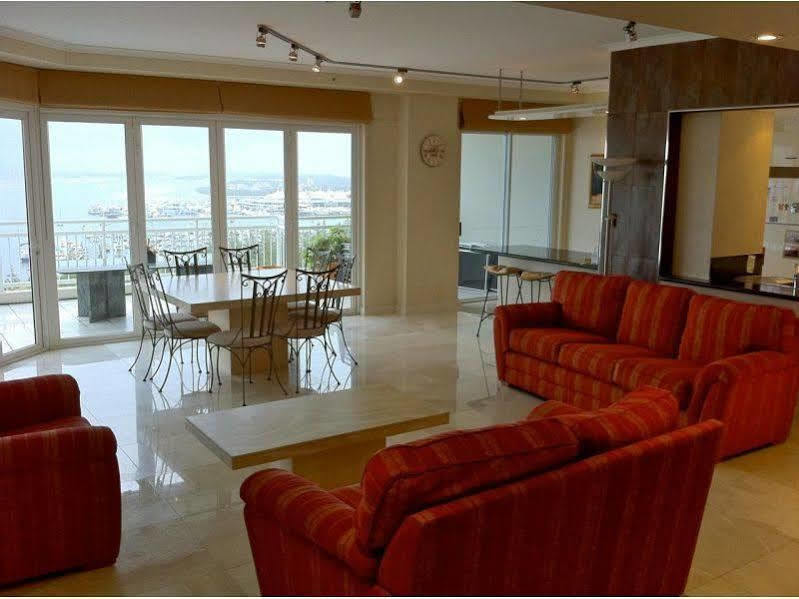 Ocean Sands Resort Gold Coast Exterior photo
